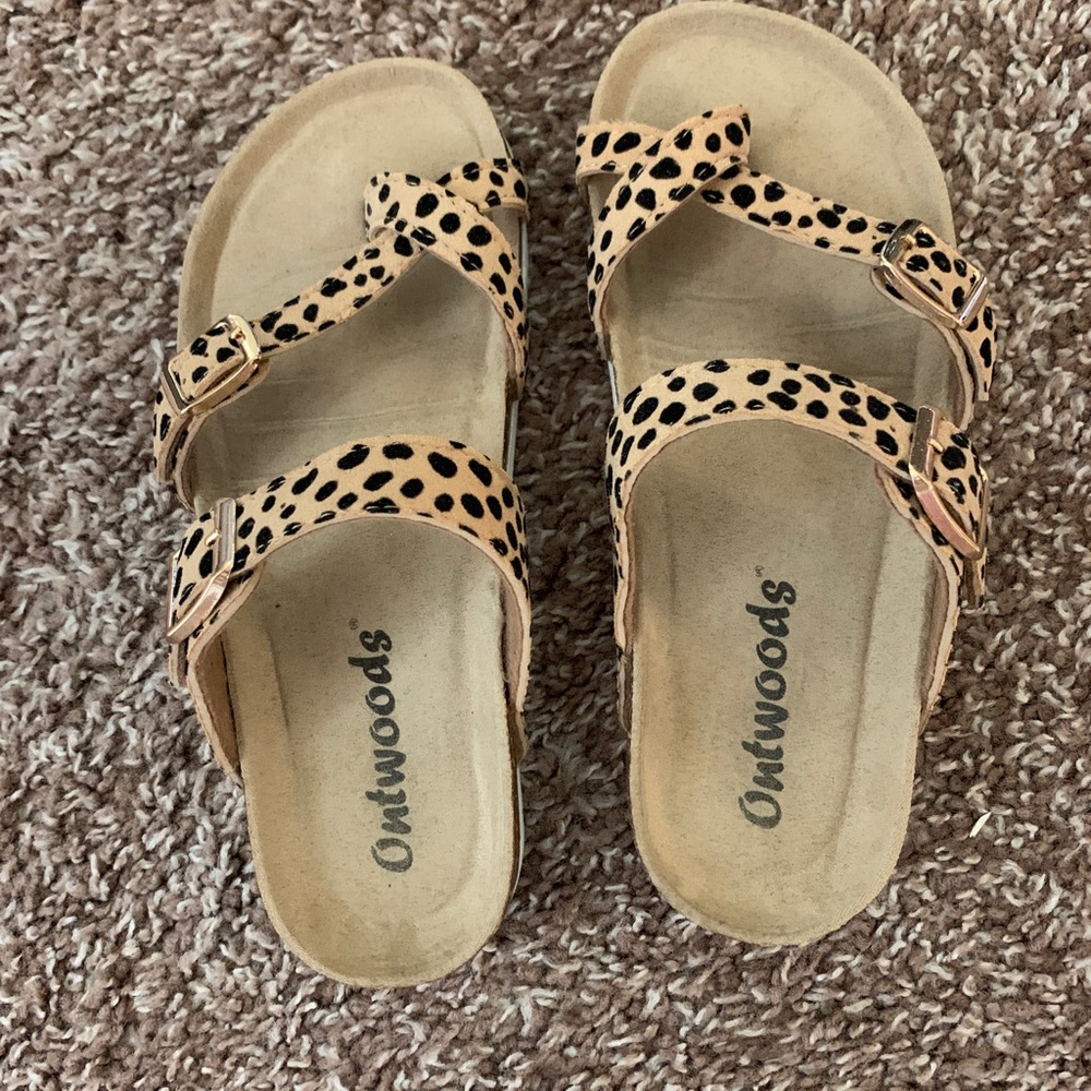 Leopard sandals
